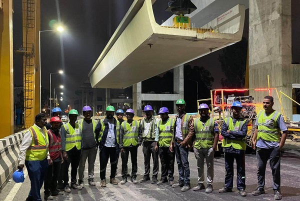 Bengaluru Metro Workers